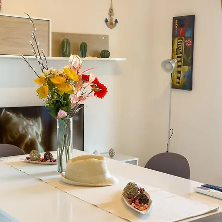 Апартаменты Luxurious Lucia Джардини-Наксос