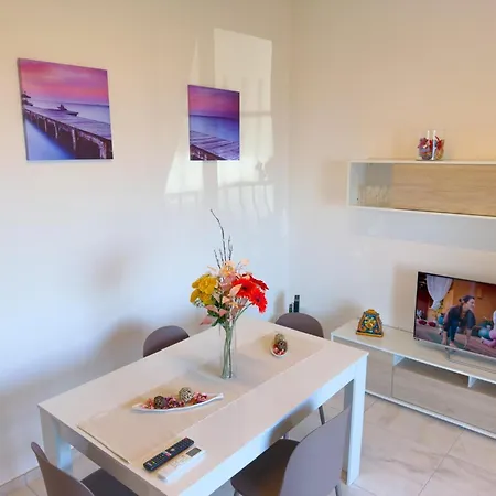 Luxurious Lucia Sea View Giardini-Naxos