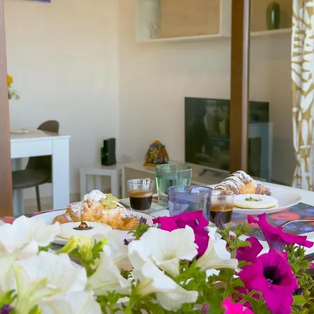 Luxurious Lucia Sea View Apartment *